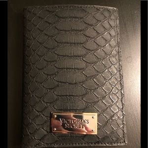 Victoria’s Secret Passport/Card Holder